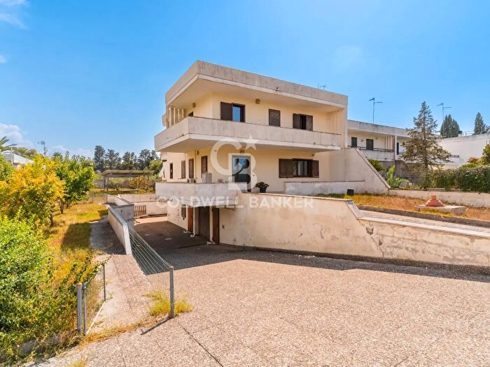 Casa con 6 locali in vendita in Via Michele Laporta, Lecce