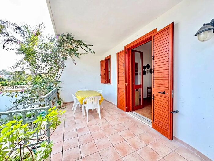 Casa quadrilocale in vendita in Viale dei Sultani Snc, Melendugno