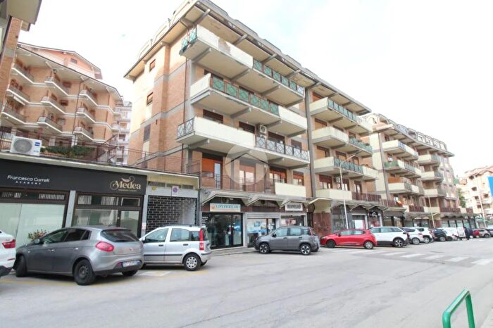 Appartamento quadrilocale in vendita in Viale Principe di Piemonte, Campobasso