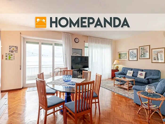 Appartamento con 5 locali in vendita in Corso Guglielmo Marconi, Ospedaletti