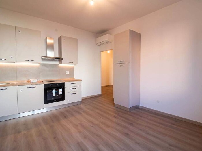 Appartamento trilocale in affitto in Viale Dante, Centro, Medesano