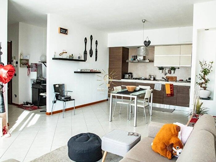 Appartamento bilocale in affitto in Lavandaia, Centro, Missaglia