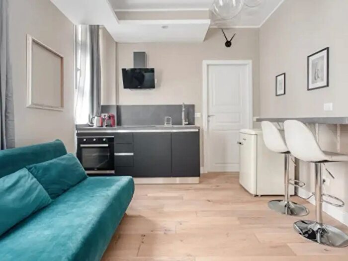 Appartamento bilocale in vendita in Via della Moscova, Milano