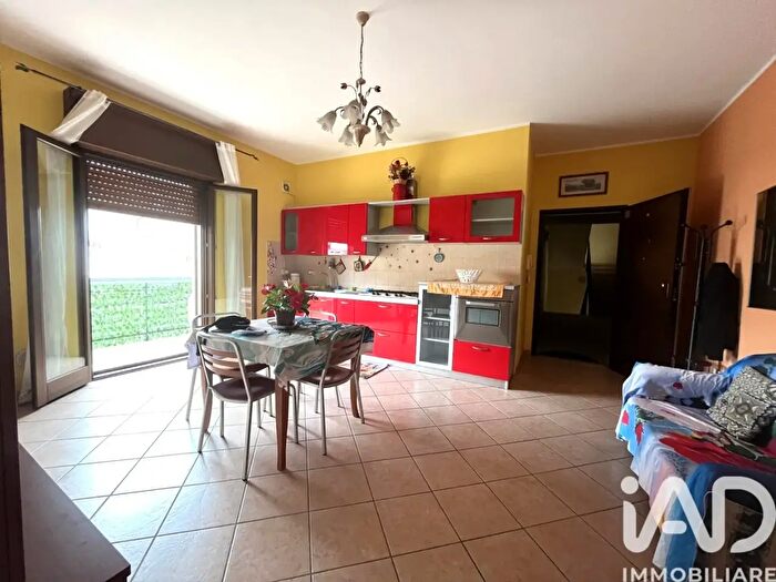 Appartamento quadrilocale in vendita in Viale Stazione, Gizzeria