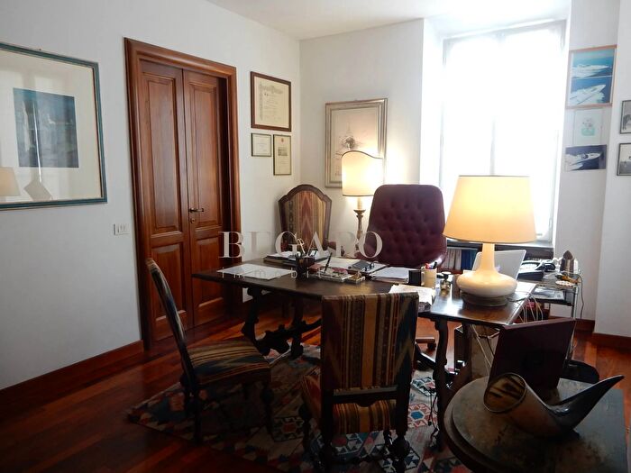 Appartamento quadrilocale in vendita in Ancona