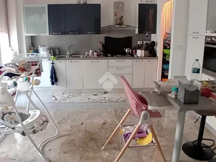 Appartamento trilocale in vendita in Via del Rivo, Terni