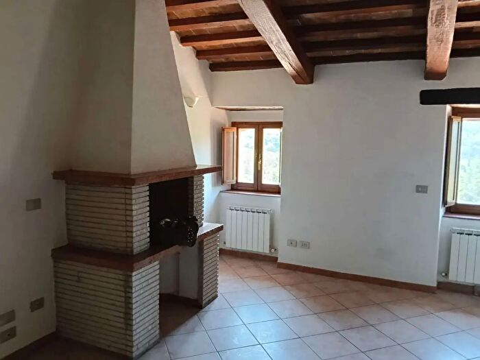 Appartamento trilocale in affitto in Spoleto