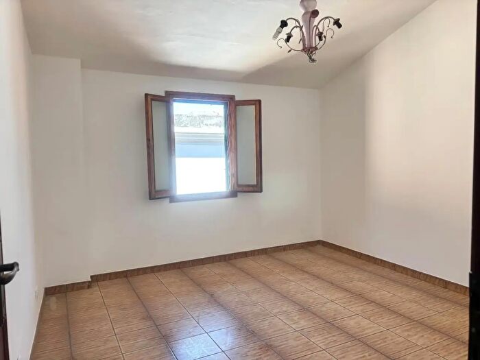 Casa con 6 locali in vendita in Castelfiorentino