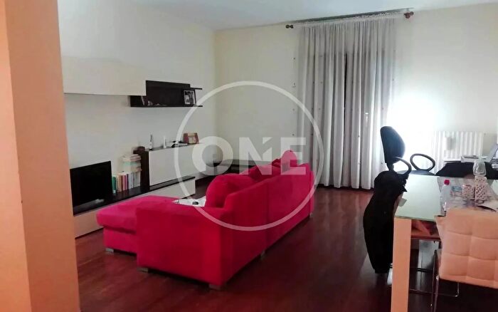 Appartamento quadrilocale in vendita in Via Avvocato Vittorio Malcangi, Trani