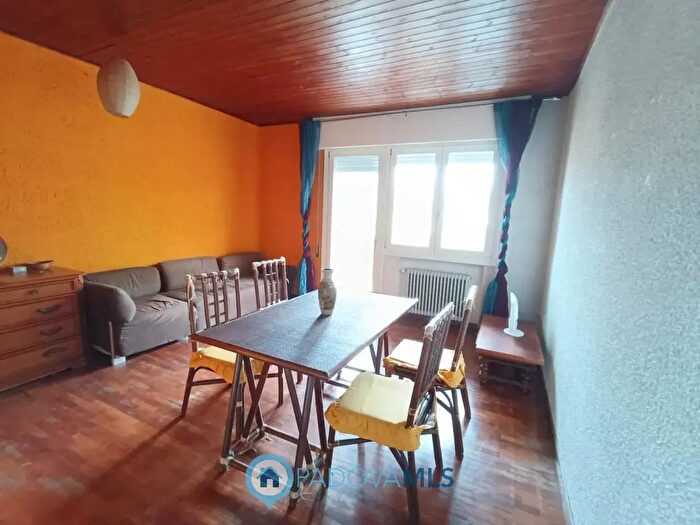 Appartamento con 5 locali in vendita in Via Luigi Pastro, Padova