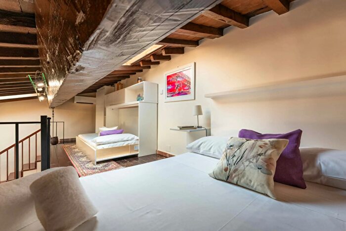 Appartamento monolocale in affitto in Via Giuseppe Verdi, Firenze