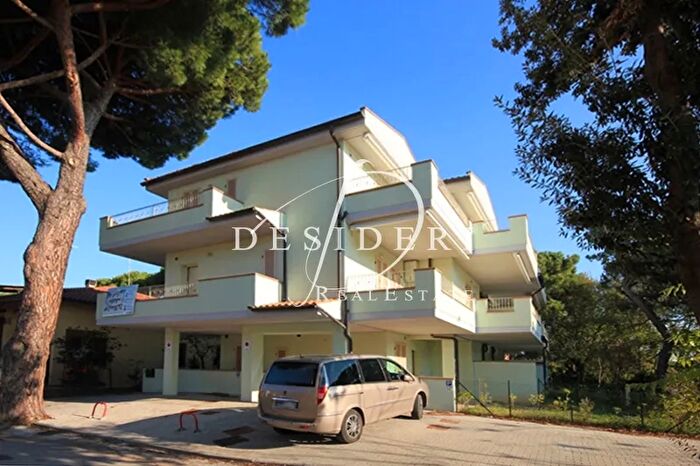 Casa quadrilocale in vendita in Via del Canale Grosseto, Grosseto