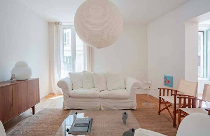 Appartamento bilocale in affitto in Via Giovanni Battista Niccolini, Paolo Sarpi, Milano
