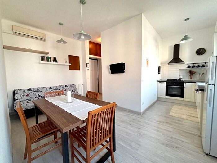 Appartamento bilocale in affitto in Via Lodovico il Moro, Barona, Milano