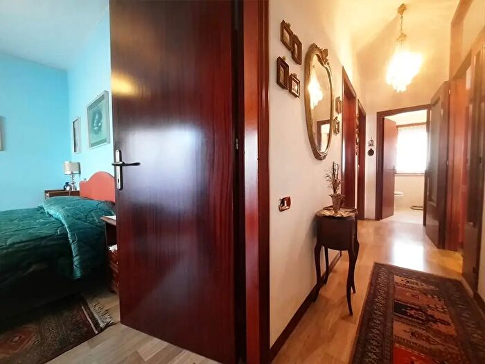 Appartamento quadrilocale in vendita in Via Firenze, Alba Adriatica