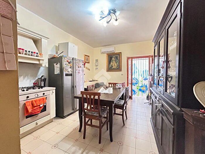 Appartamento trilocale in vendita in Via Pitagora, Scalea