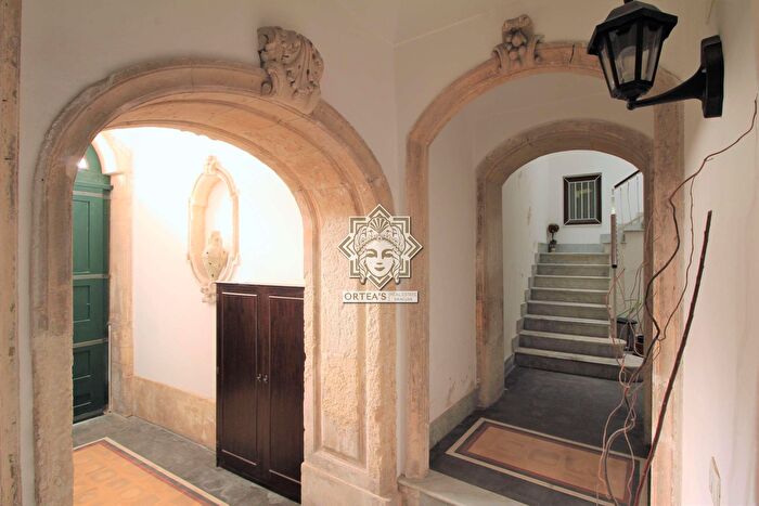 Appartamento quadrilocale in vendita in Via della Maestranza, Siracusa