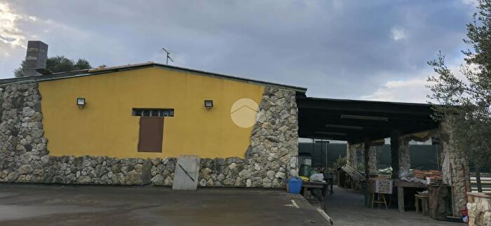 Casa trilocale in vendita in Via Buddi Buddi, Sassari