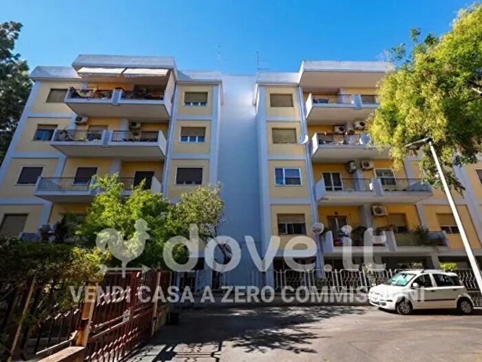 Appartamento quadrilocale in vendita in Piazza Michele Amari, Cagliari