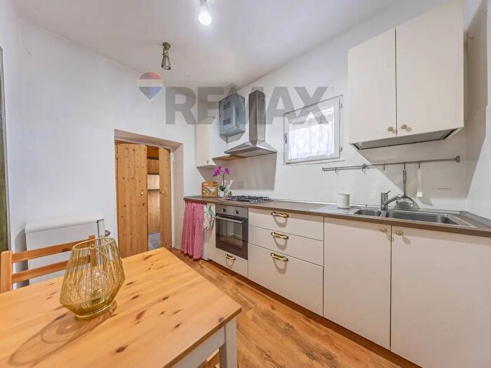 Appartamento monolocale in vendita in Roma