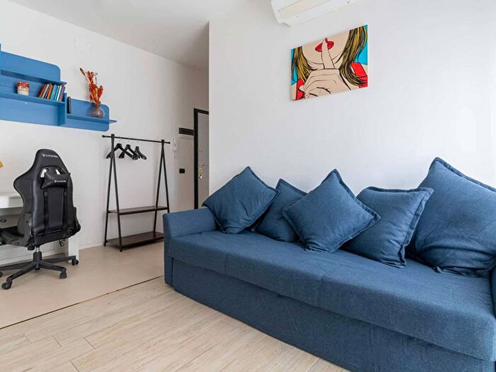 Appartamento bilocale in affitto in Via Gamboloita, Corvetto, Milano