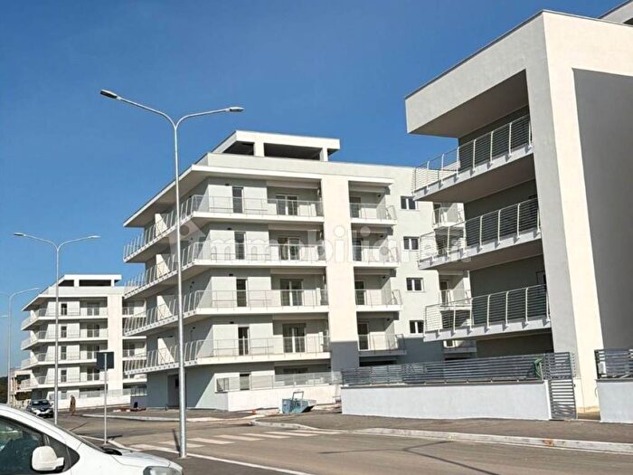 Appartamento bilocale in affitto in Via Pratica di Mare, Pratica di Mare Monte dOro, Pomezia