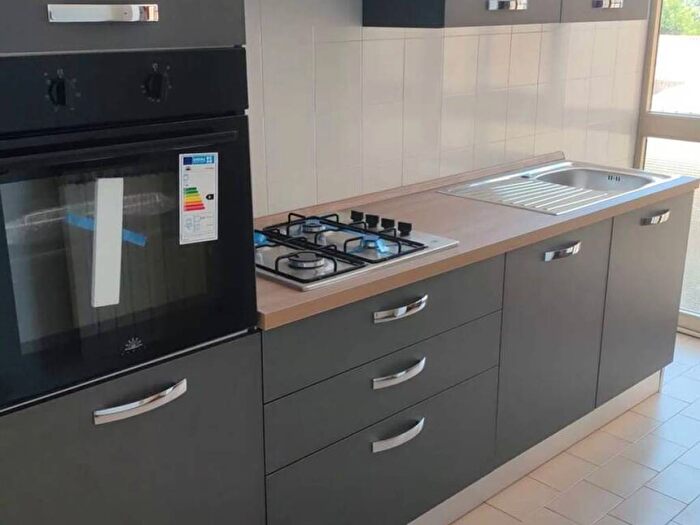 Appartamento con 6 locali in affitto in Via Bengasi, Mezzogoro, Codigoro