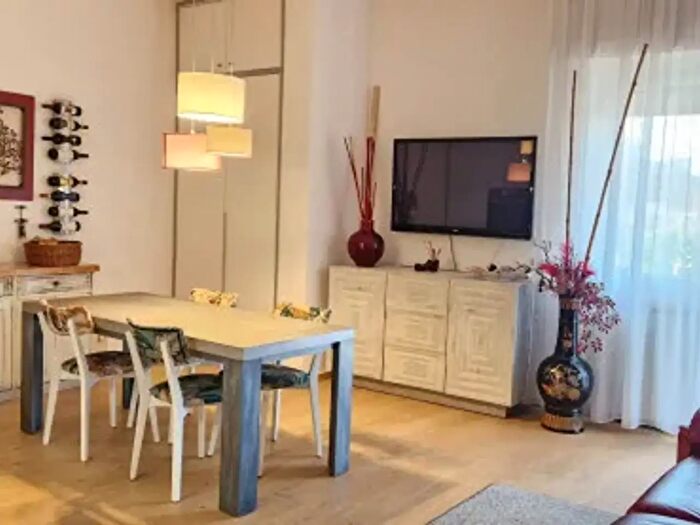 Appartamento con 5 locali in vendita in Piazza Aldo Moro, Latina