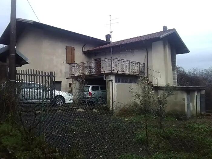 Casa quadrilocale in vendita in Via Arionzo, Mulazzo