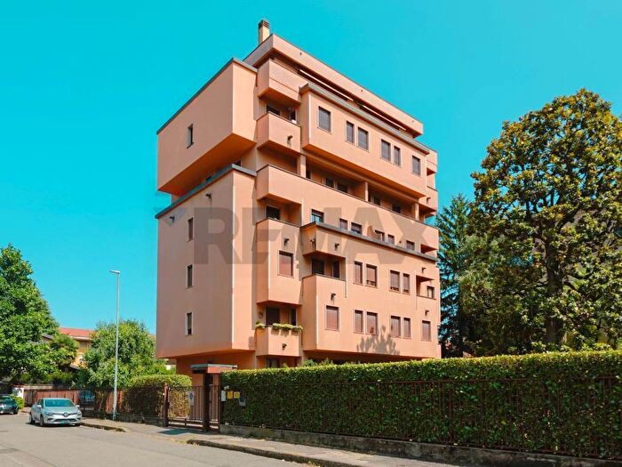 Appartamento trilocale in affitto in VIA BELLINGERA, Frati, Busto Arsizio