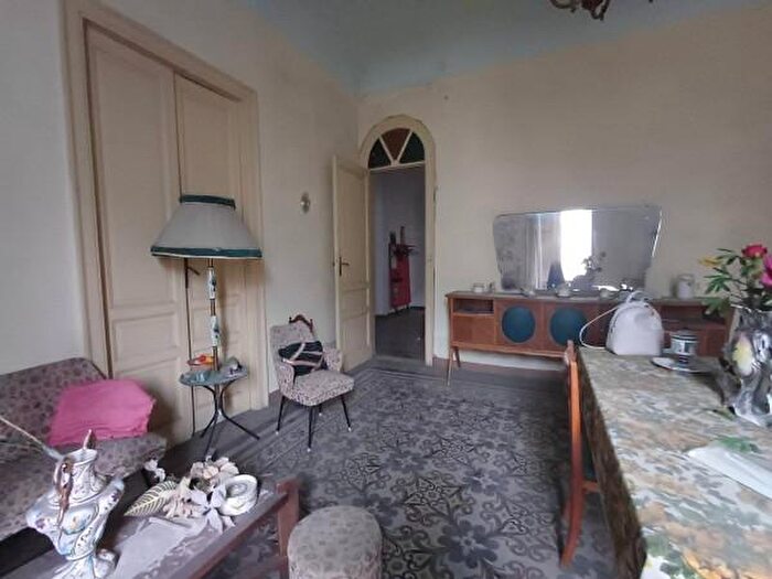 Appartamento quadrilocale in vendita in Via Vittorio Emanuele, Tortorici