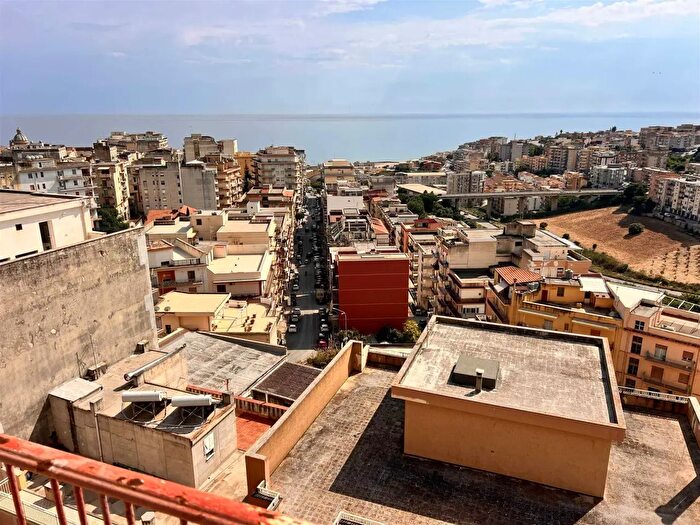 Appartamento con 5 locali in vendita in Via Cappuccini, Sciacca