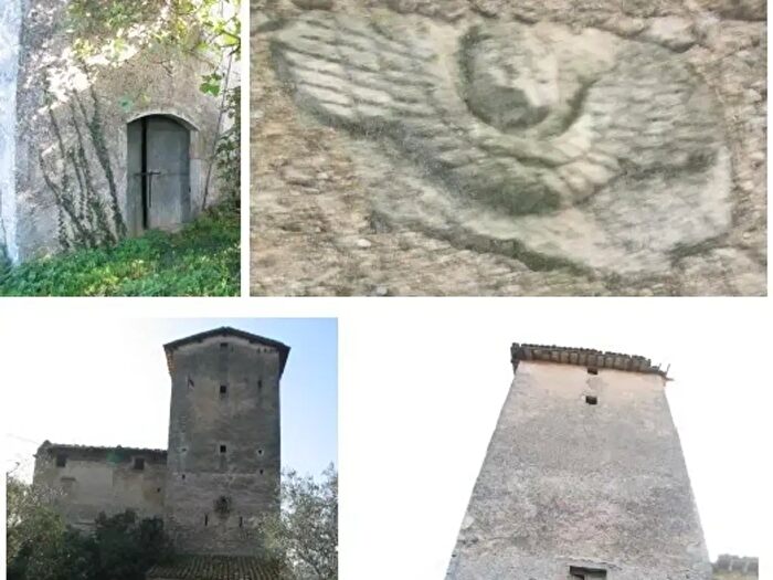 Casa con 8 locali in vendita in Massa Martana