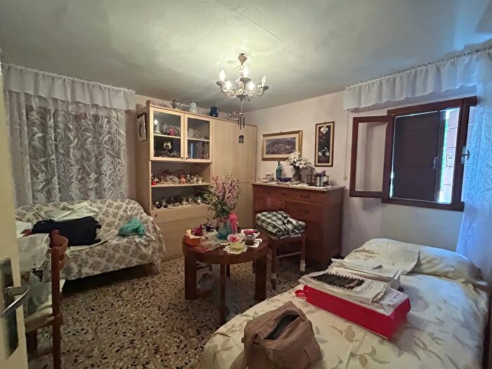 Appartamento quadrilocale in vendita in Venezia
