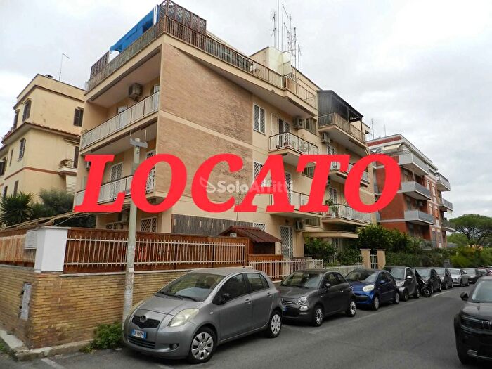 Appartamento bilocale in affitto in Via Giovanni Nicoletti, Roma