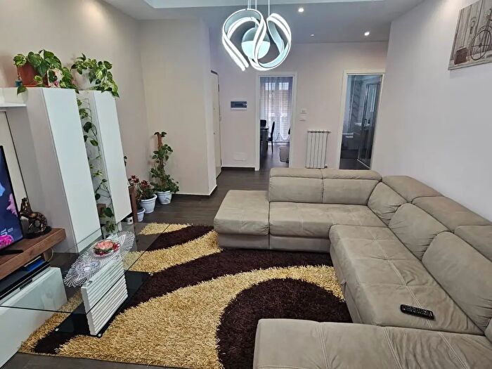 Appartamento trilocale in vendita in Ventimiglia