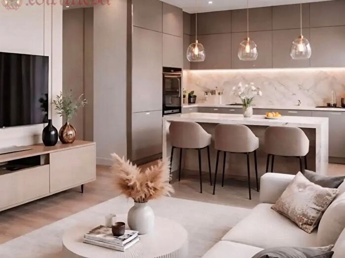 Appartamento trilocale in vendita in Via Buonarroti, Monza