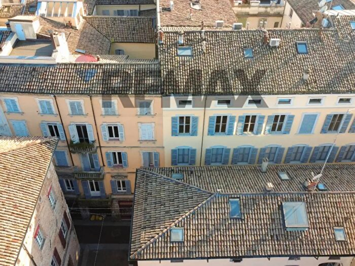 Appartamento bilocale in vendita in Via Nazario Sauro, Parma