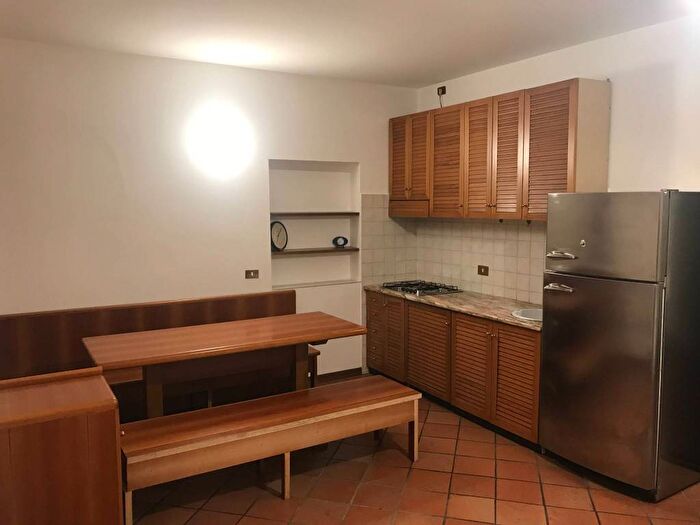 Appartamento bilocale in affitto in Via Santa Maria, Lovere