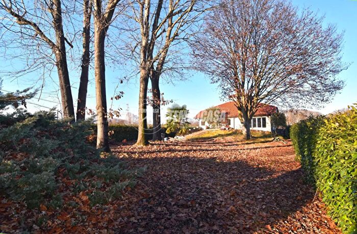 Casa con 8 locali in vendita in Via Lombardore, Volpiano