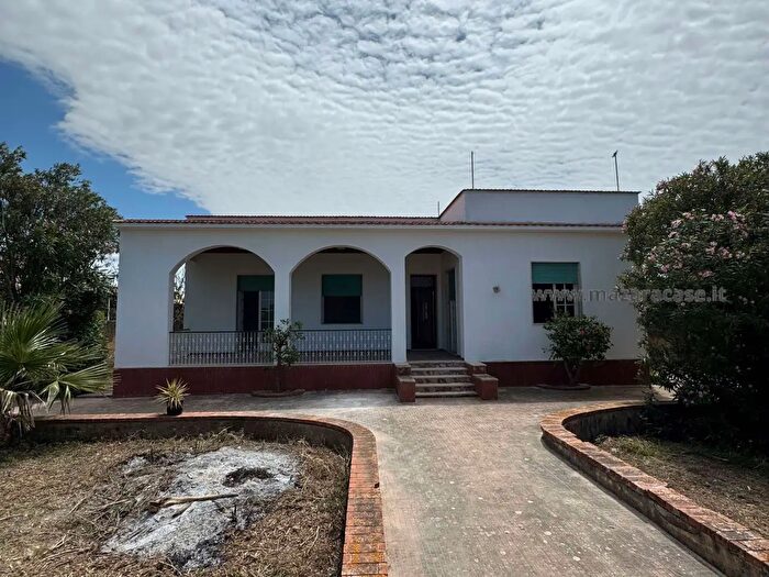 Casa quadrilocale in vendita in Via Bessarione, Mazara Del Vallo