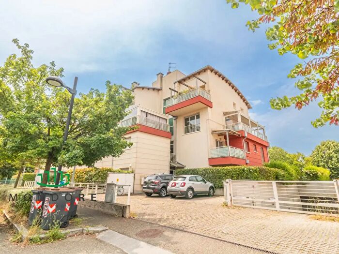 Appartamento trilocale in vendita in Via Guido Chiesa, Budrio