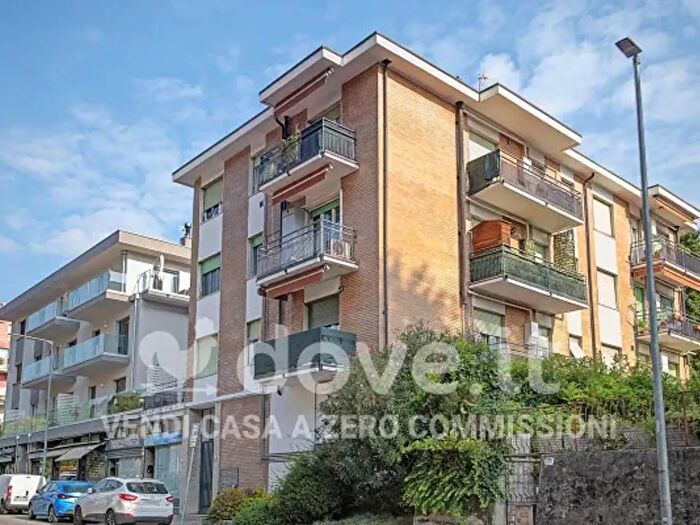Appartamento bilocale in vendita in Via Bellinzona, Como