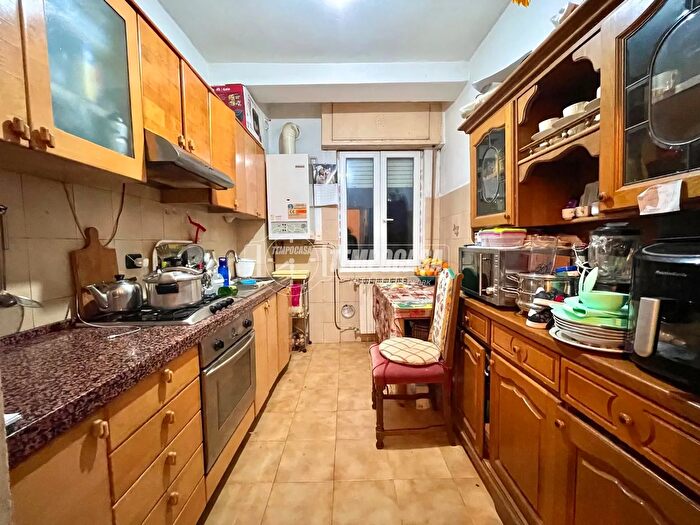 Appartamento bilocale in vendita in Viale Susani, Triuggio