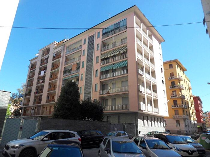 Appartamento bilocale in affitto in Via Nazario Sauro, Centro Storico, Biella