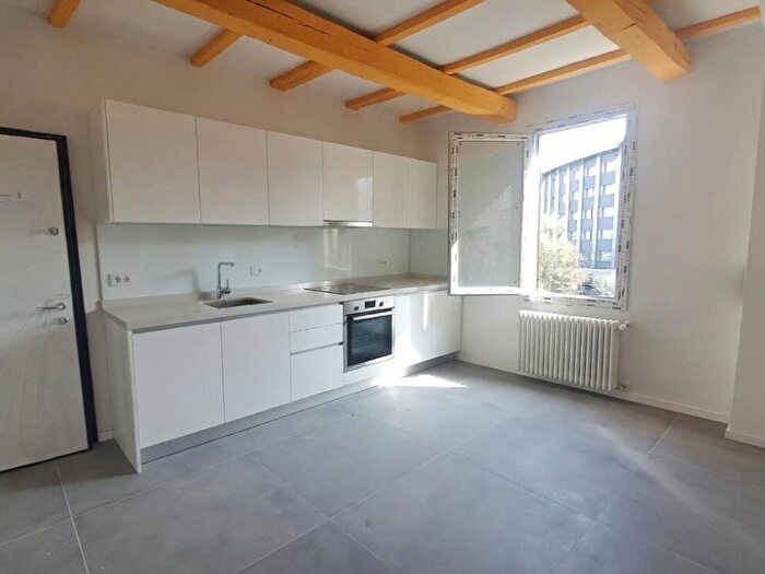 Appartamento quadrilocale in affitto in Via Ferrarese, Bolognina, Bologna