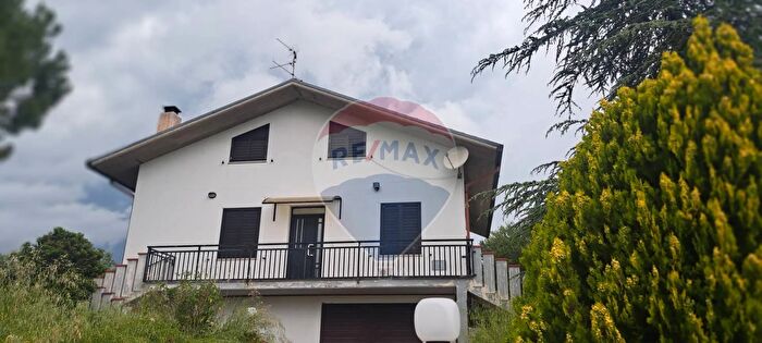 Casa con 5 locali in vendita in Contrada Fontanelle, Lanciano