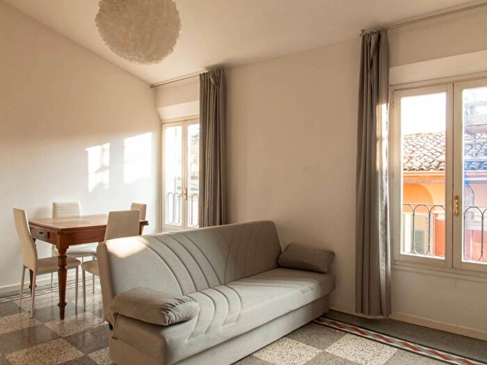 Appartamento bilocale in affitto in Via Castelfidardo, Saragozza dentro le Mura, Bologna