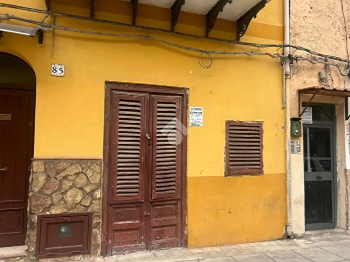Casa bilocale in vendita in Via Brancaccio, Palermo