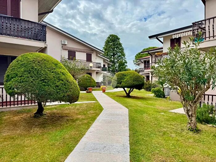 Appartamento bilocale in vendita in Località Fornaci, Peschiera Del Garda